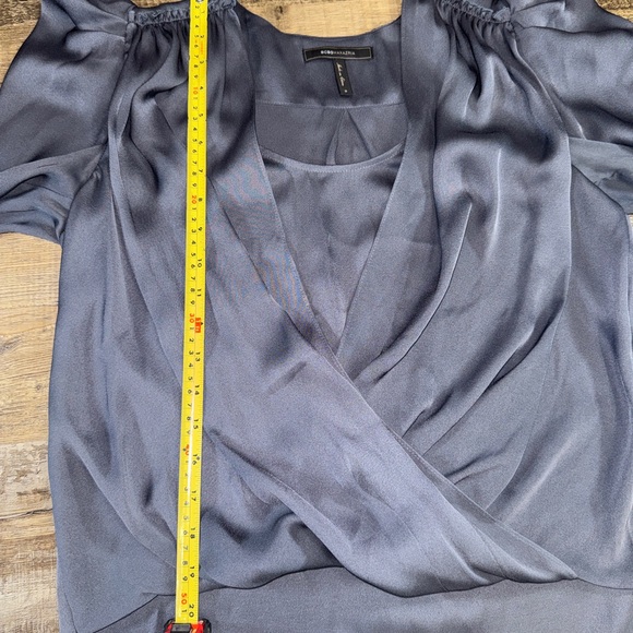 BCBGMAXAZRIA $178 Faux Wrap Chiffon Blouse Long Sleeve Size Small - Picture 4 of 8